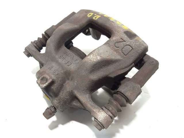 Suporte do freio dianteiro direito 4773002510 TOYOTA