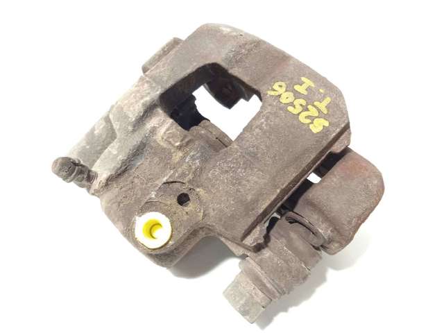 Suporte do freio traseiro esquerdo 4775021030 TOYOTA
