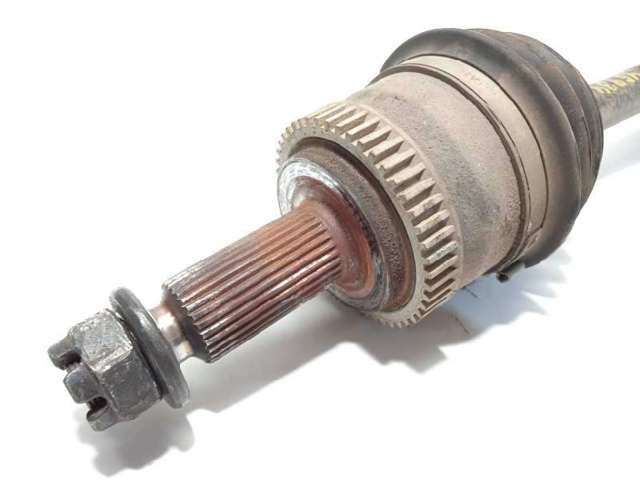 Semieixo (acionador) dianteiro esquerdo 495011F350 HYUNDAI
