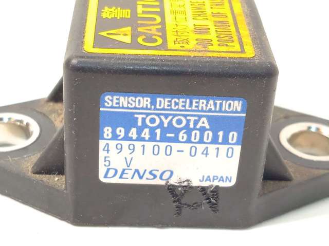 Sensor de aceleração longitudinal 4991000410 TOYOTA