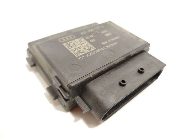 Módulo de direção (Centralina eletrônica) da bomba de combustível 4K0906121D VAG