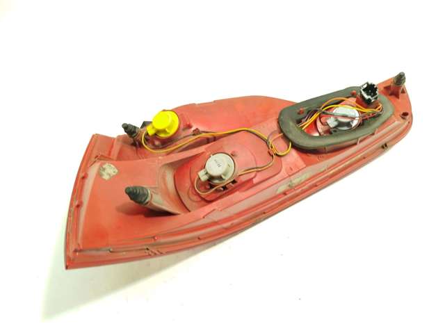 Lanterna traseira esquerda 4L0945093 VAG