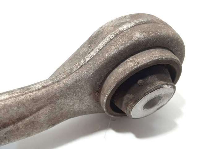 Braço oscilante superior esquerdo de suspensão dianteira 4N0407505 VAG