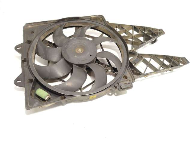 Difusor do radiador de esfriamento, montado com motor e roda de aletas 518207180 OPEL