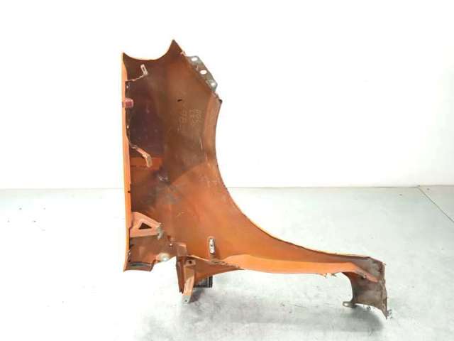 Pára-lama dianteiro esquerdo 51855636 FIAT