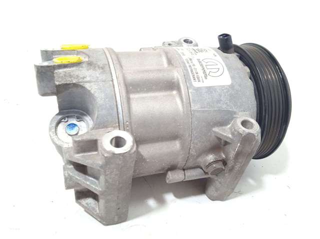 Compressor de aparelho de ar condicionado 51986965 FIAT