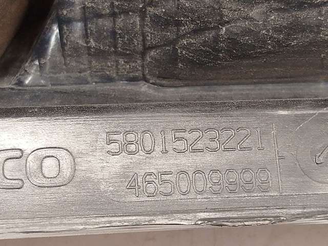 Lanterna traseira direita 5801523221 IVECO