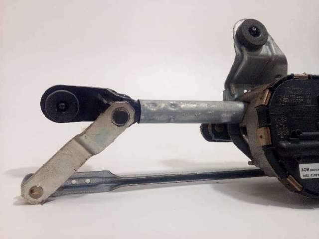Trapézio de limpador pára-brisas 5F1955023A VAG