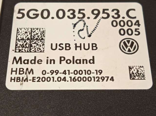 Concentrador USB 5G0035953C VAG