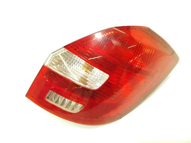 Lanterna traseira direita 5J6945096 VAG