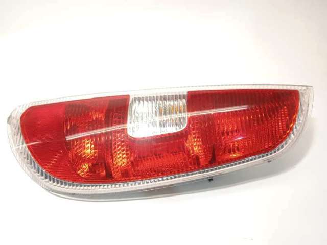 Lanterna traseira direita 5J7945096 VAG