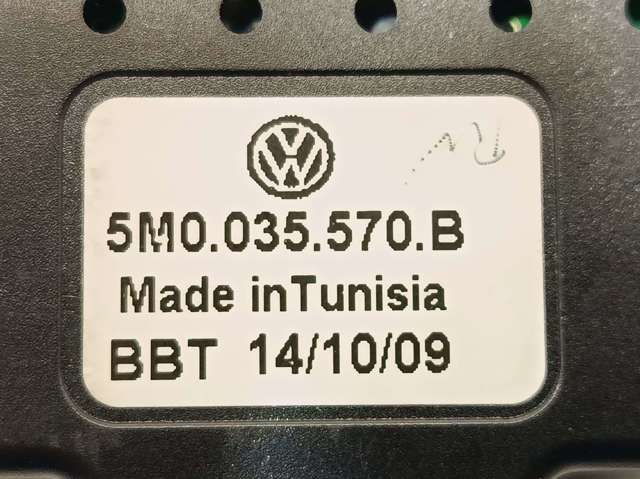 Reforçador do sinal de antena 5M0035570B VAG