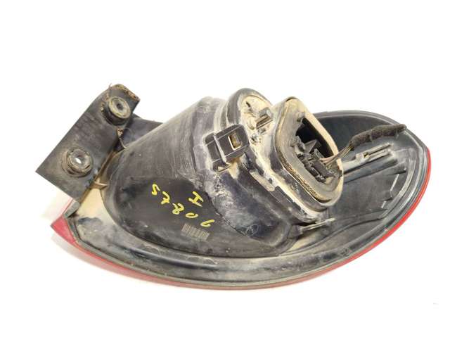 Lanterna traseira esquerda externa 5N0945095D VAG