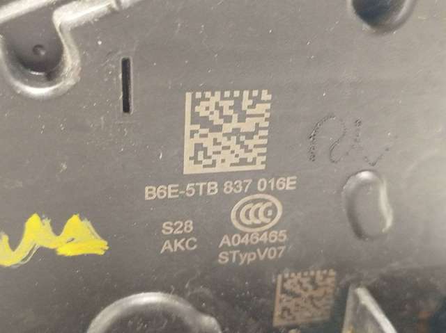 5TB837016E VAG
