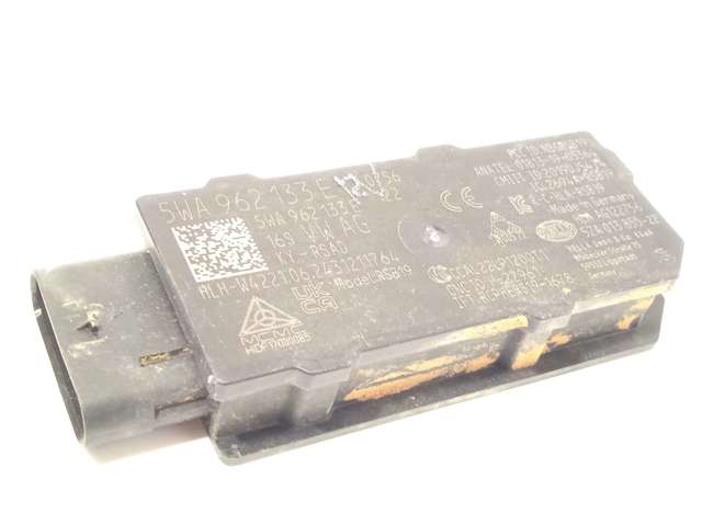 5WA962133E VAG