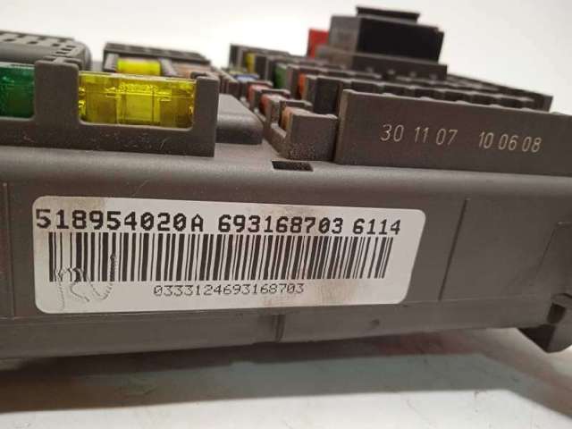 61146931687 BMW
