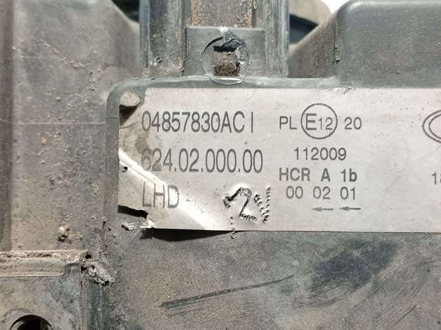 Luz direita 6240200000 CHRYSLER