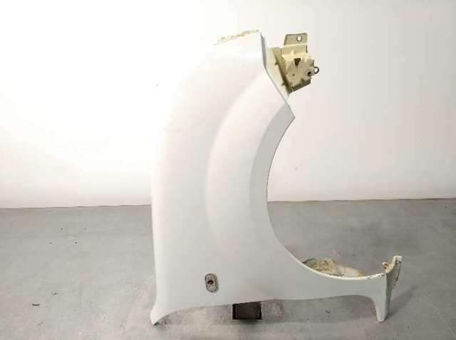 Pára-lama dianteiro direito 6311200QAF NISSAN