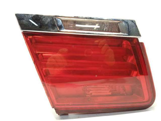 Lanterna traseira esquerda interna 63217182205 BMW