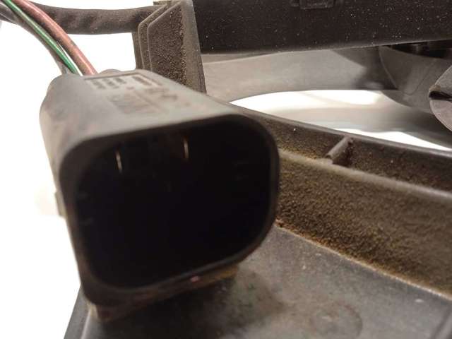 64006735 BMW