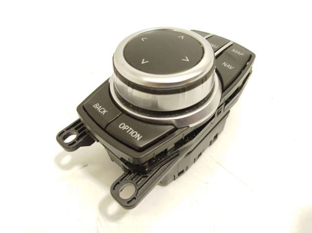 65829490067 BMW