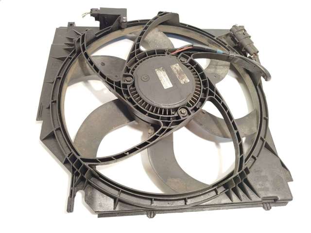 Difusor do radiador de esfriamento, montado com motor e roda de aletas 67326925702 BMW