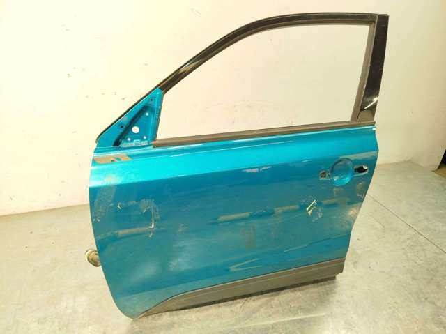 Porta dianteira esquerda 6800254P01 SUZUKI