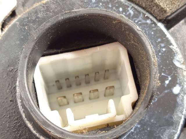 6903048070 Toyota
