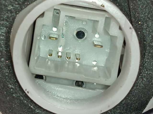 Fecho da porta dianteira esquerda Toyota Yaris SP90 ao melhor preço