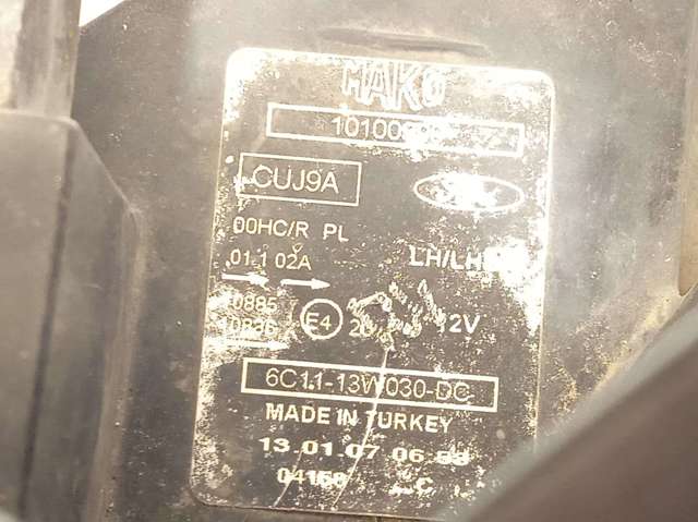 Luz esquerda 6C1113W030DC FORD