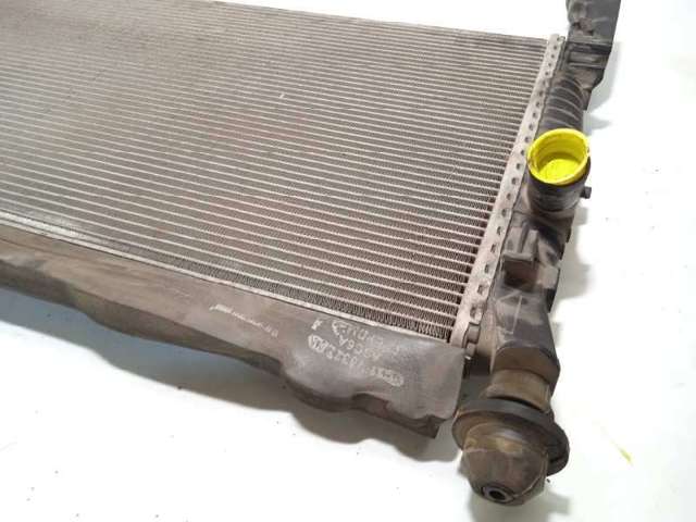Radiador de esfriamento de motor 6C1H8005CB FORD
