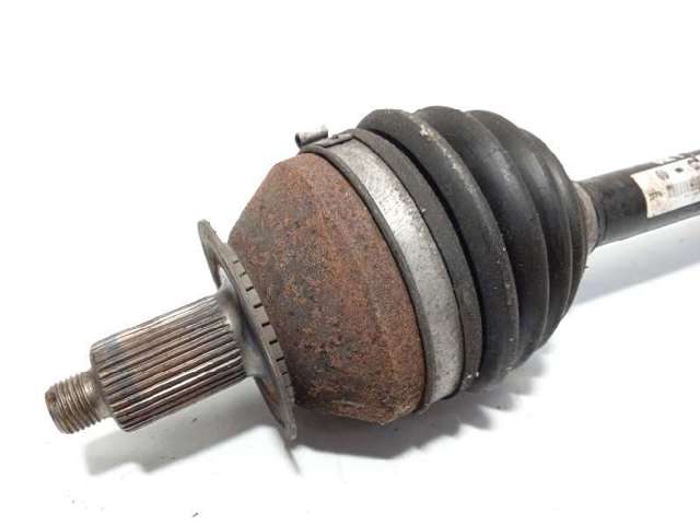 Semieixo (acionador) dianteiro esquerdo 6R0407761K VAG