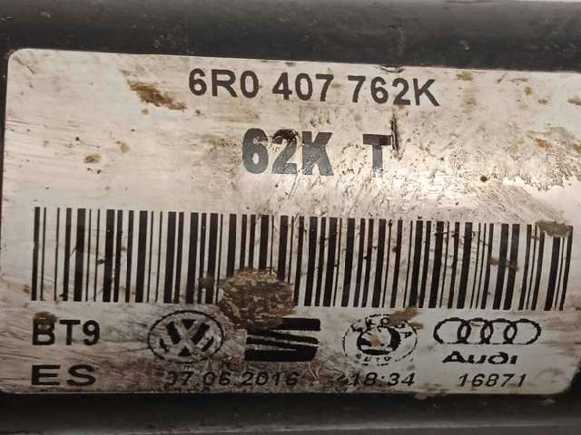 Semieixo (acionador) dianteiro direito 6R0407762K VAG