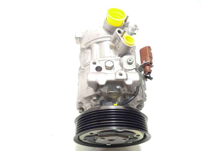 Compressor de aparelho de ar condicionado 6SAS14C VAG