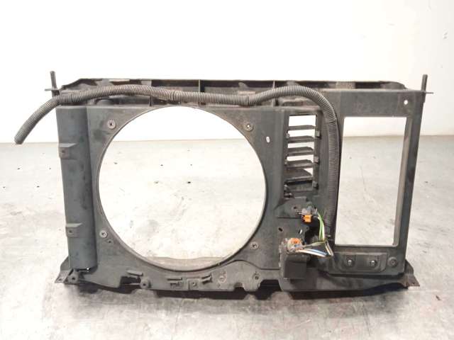 Suporte do radiador montado (painel de montagem de fixação das luzes) Citroen C4  UD ao melhor preço