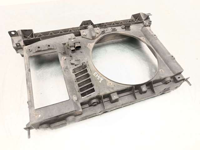 Difusor do radiador de esfriamento 7104HG PEUGEOT