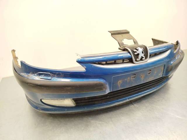 Pára-choque dianteiro Peugeot 607  9D, 9U ao melhor preço