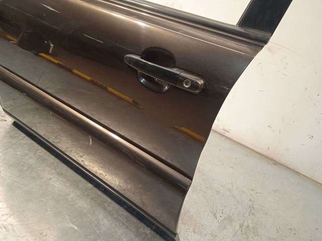 Porta dianteira esquerda KIA Sportage II JE ao melhor preço