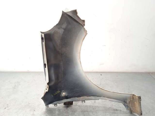 Pára-lama dianteiro esquerdo 7701478211 RENAULT