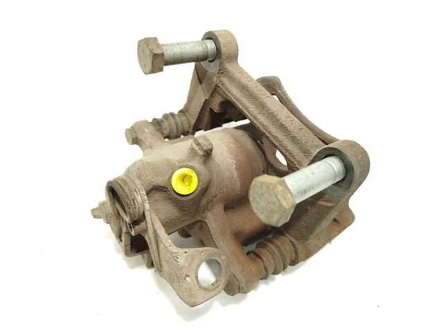 Suporte do freio traseiro esquerdo 7711135704 RENAULT