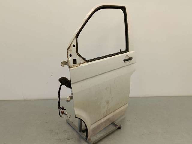 Porta dianteira esquerda 7E0831055G VAG