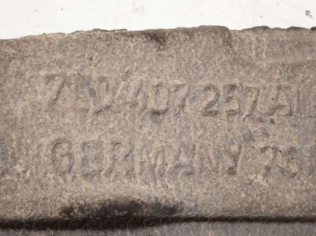 7L0407257A VAG