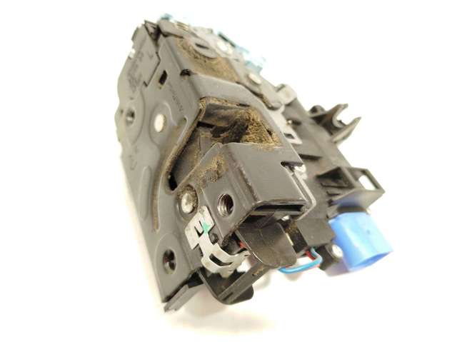 7L0839015D VAG