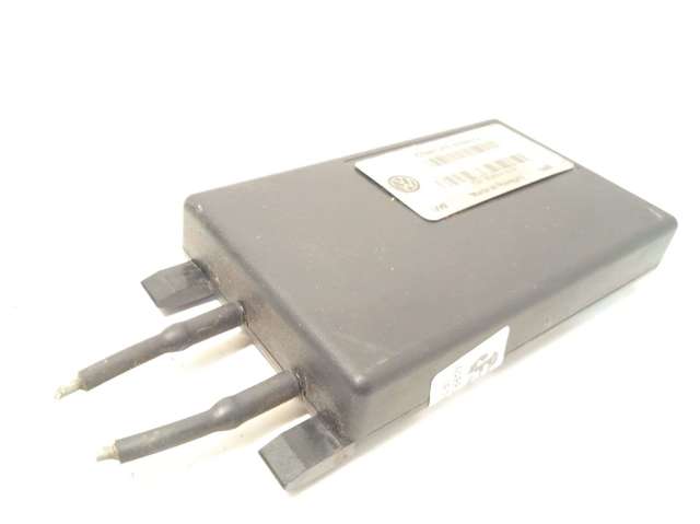 Reforçador do sinal de antena 7L6035507J VAG