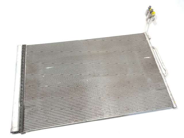 Radiador de aparelho de ar condicionado 7P0820411A PORSCHE