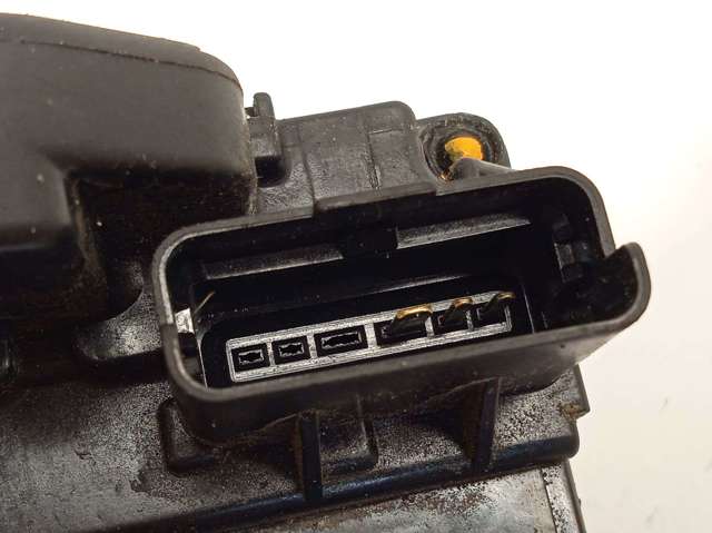 Fecho da porta dianteira direita 80500BA60A NISSAN