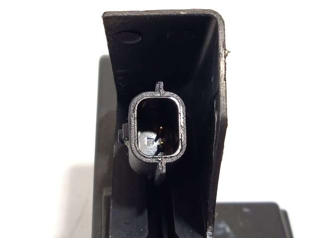 Fecho da porta dianteira esquerda 805039362R RENAULT