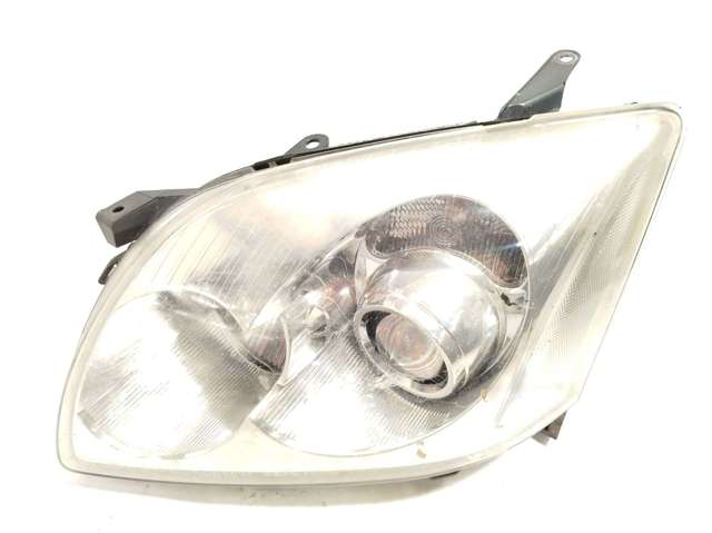 Luz esquerda 8117005211 TOYOTA