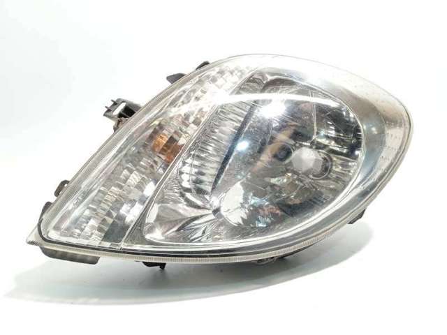 Luz direita 8200589033 RENAULT