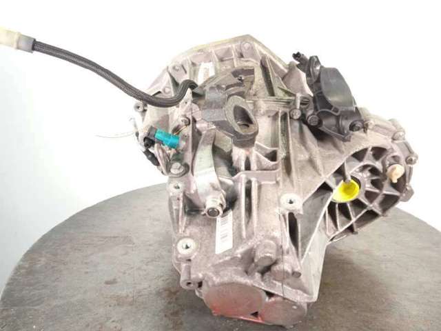 Caixa de Mudança montada (caixa mecânica de velocidades) 8201184199 RENAULT